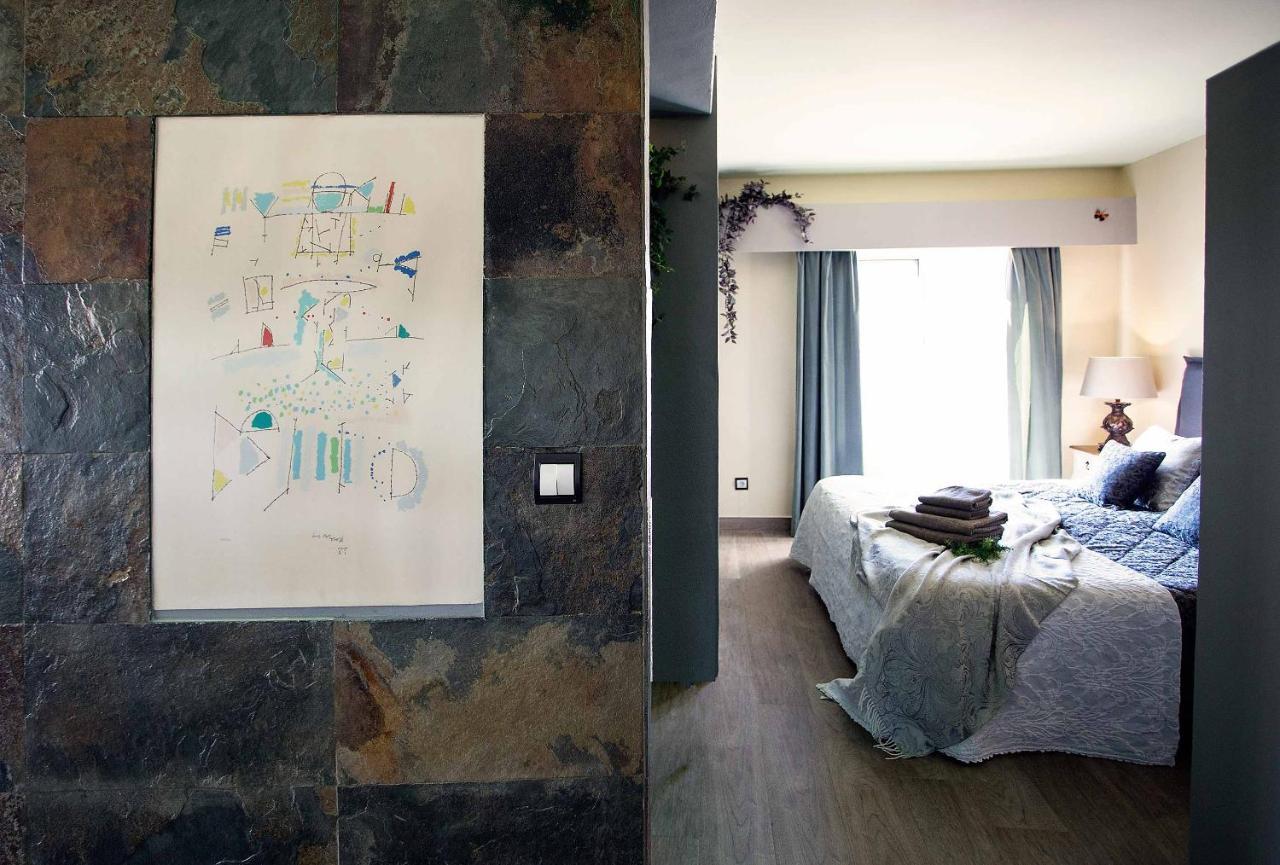 Estudios En Ciudad Malaga Zewnętrze zdjęcie